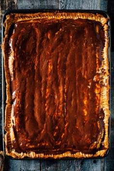 S’MORES POP-TART SLAB PIE