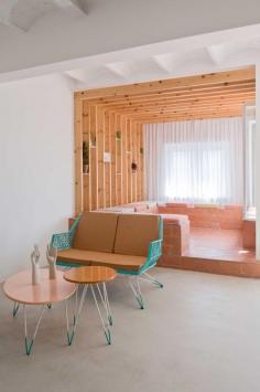Refurbished Holiday Apartment by Colombo and Serboli Architecture | www.yellowtrace.c...