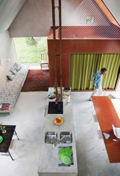 Hamra House by Swedish Architecture Studio DinellJohansson | www.yellowtrace.c...