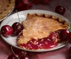 Oven Baked Cherry Pie Recipe
