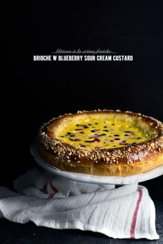 gateau a la creme fraiche with blueberries