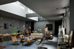 Maurizio Pecoraro's Elegant Home in Milan | www.yellowtrace.c...
