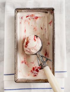 Tart Cherry Frozen Yogurt
