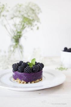 frozen berry yogurt with nuts