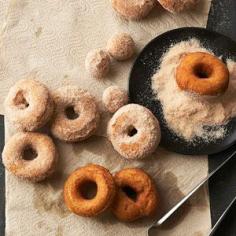 Spiced Pumpkin Doughnuts