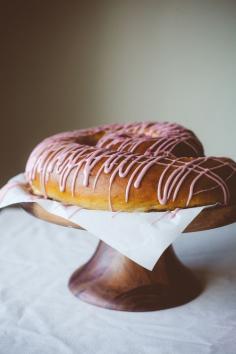BROWN SUGAR CHALLAH WITH POMEGRANATE GLAZE