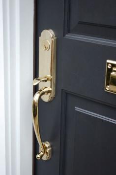 via 12devonshire. Door paint = BM Space Black.