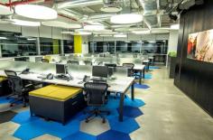 An office in Mexico City by spAce Arquitectura and Petagono Estudio.