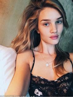 
                        
                            Stunning: Rosie as become the latest celebrity to join the #WakeUpCall campaign to help the thousands of children caught up in the Syrian crisis and shared a barefaced picture of herself on Instagram
                        
                    