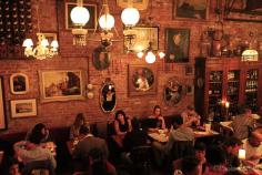 
                        
                            Jedan restoran u NYC koji je dosta simpa.
                        
                    