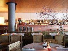 Bills Restaurant at Bondi Beach by Meacham Nockles McQualter | www.yellowtrace.c...