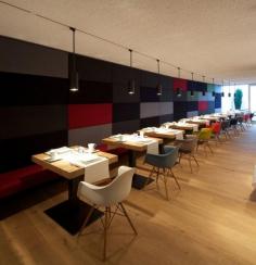 The restaurant at Hotel Pupp by bergmeisterwolf architekten