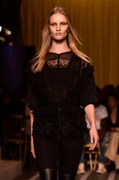 Rosie Huntington-Whiteley Photostream