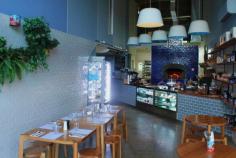 
                        
                            Brisbane's bakery by day, bar by night: bmag.com.au/...
                        
                    