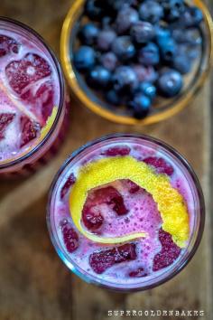 Blueberry gin sour