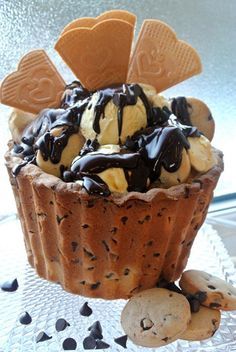 Amazing cookie bowl using giant cupcake pan. jan projects 097 (Copy)