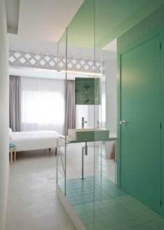 
                    
                        Refurbished Holiday Apartment by Colombo and Serboli Architecture | Yellowtrace
                    
                