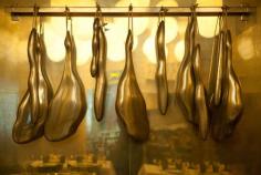 
                    
                        Anahi: The Rebirth of an Iconic Argentinian Restaurant in Paris | by Barcelona-based designer Maud Bury
                    
                