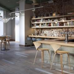 
                    
                        The Folly Bar&Restaurant_London
                    
                