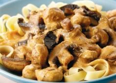 
                    
                        Vegetarian Mushroom Stroganoff Recipe
                    
                