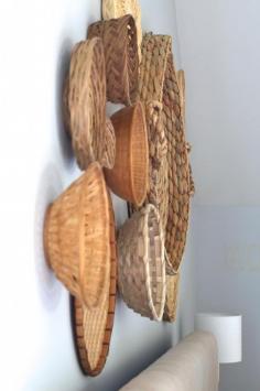 
                        
                            Blogger Styling Home Tours: Favorite Room Edition www.simplestyling...
                        
                    