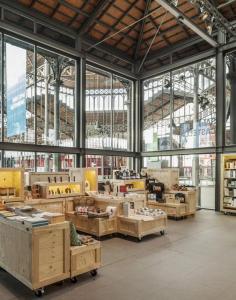 
                        
                            Llbreria del Born by Jorge Pérez Vale estudio
                        
                    