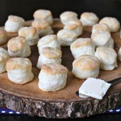 
                    
                        Fluffy Buttermilk Biscuits
                    
                