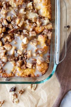 
                    
                        GRAIN FREE APPLE COFFEE CAKE WITH CARAMEL SAUCE
                    
                