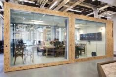 
                    
                        AirBnB-Dublin-Heneghan-Peng-12
                    
                