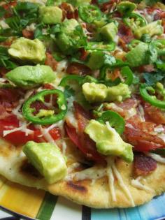 
                    
                        Bacon Tomato Flatbread with Avocado - www.hispanickitch... www.LittleDiabloS...
                    
                