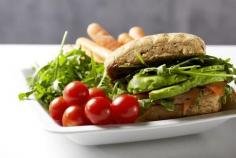 
                    
                        How To Craft A Lunch That Will Keep You Full Until Dinnertime
                    
                