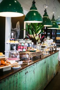 
                    
                        The Stables of Como I Daisy and the Fox
                    
                