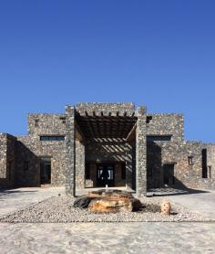 
                    
                        Building Entrance Alila Jabal Akhdar
                    
                