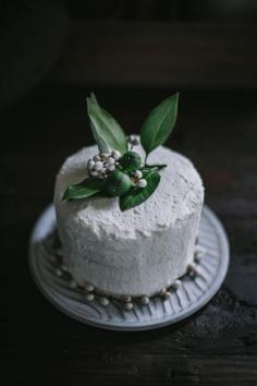 
                    
                        Lemon Lover's Dream Cake
                    
                