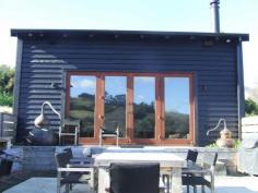 
                    
                        Children's Bay Woolshed | Young Architects
                    
                