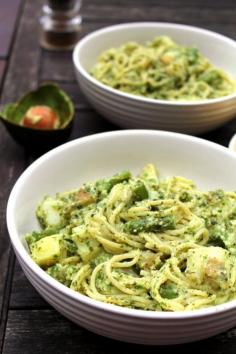 avocado pesto spaghetti genovese | ciao veggie