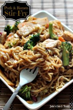 
                    
                        Pork & Ramen Stir-Fry ~ Ramen Noodles add a fun twist on normal Stir-Fry! via www.julieseatsand...
                    
                
