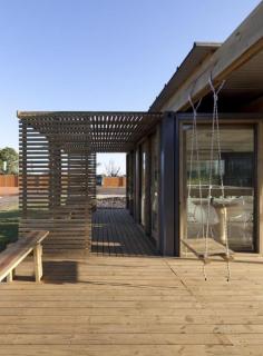 
                    
                        Contain[it] - Alphaville
                    
                