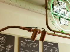 
                    
                        Roots Bulbs London by K-Studio | Yellowtrace #menuboards #lighting #neon
                    
                