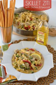 
                    
                        Skillet Ziti with Chicken & Broccoli - a 30 MINUTE RECIPE! #Quickandeasy #recipe #dinner
                    
                