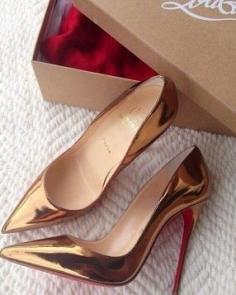 
                    
                        Audrey Shoe Obsession: The Ultimate IT-Shoe
                    
                