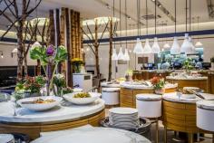 
                    
                        design modern retaurant
                    
                