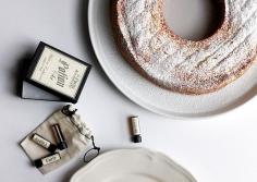 
                    
                        Smells Good Enough to Eat: the Perfume Cake
                    
                