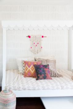 
                    
                        A BRIGHT & HAPPY CALIFORNIAN HOME | THE STYLE FILES
                    
                