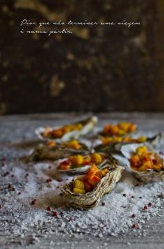 
                    
                        Marmita: Ostras com tártaro de frutas
                    
                