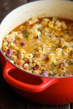 One Pot Chili Mac and Cheese #chili #recipe
