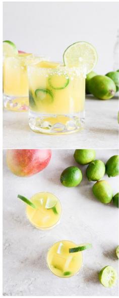 
                    
                        MANGO JALAPENO MARGARITAS I howsweeteats.com
                    
                