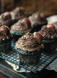 
                    
                        Peanut Butter Cup Stuffed Cupcakes | Baker Bettie
                    
                