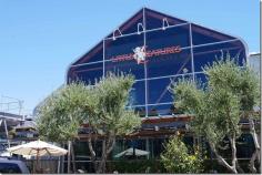 
                    
                        Little Creatures Fremantle Brewery, Western Australia
                    
                