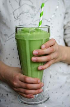 Creamy Avocado Lassi @Matty Chuah Kitchn #smoothie #healthy